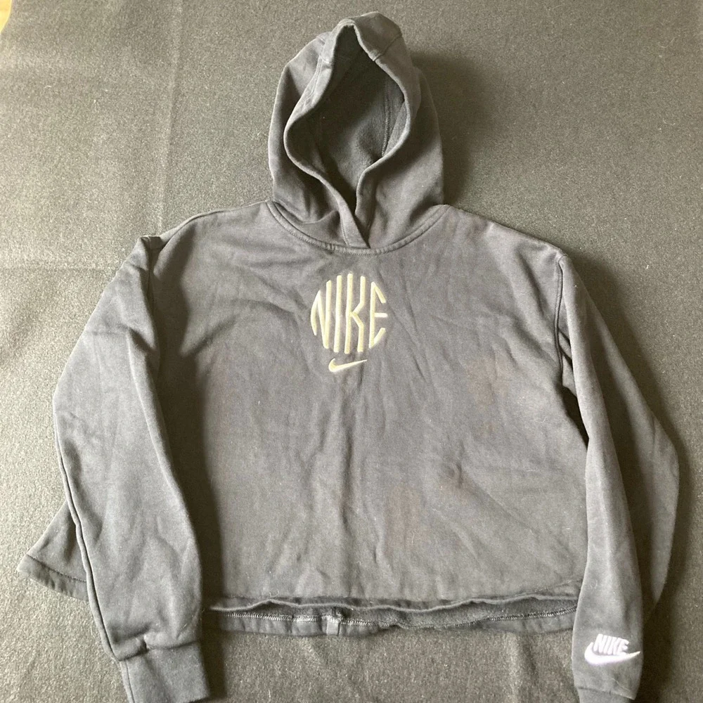 Nike Sportswear Women Black Cropped Pullover Hoodie‎ DD6498-010 Size L Y2K